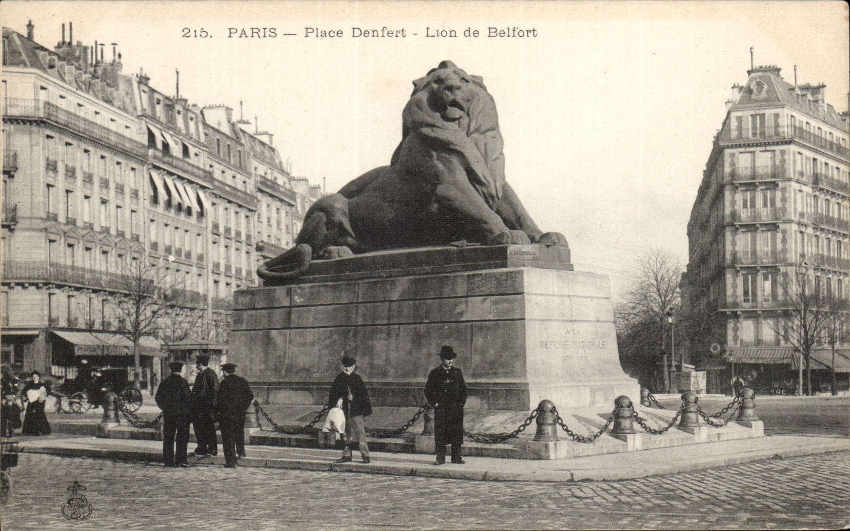Paris CPA Places Denfert Lion of Belfort