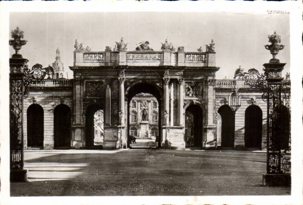 CPM Nancy l'arc de triomphe