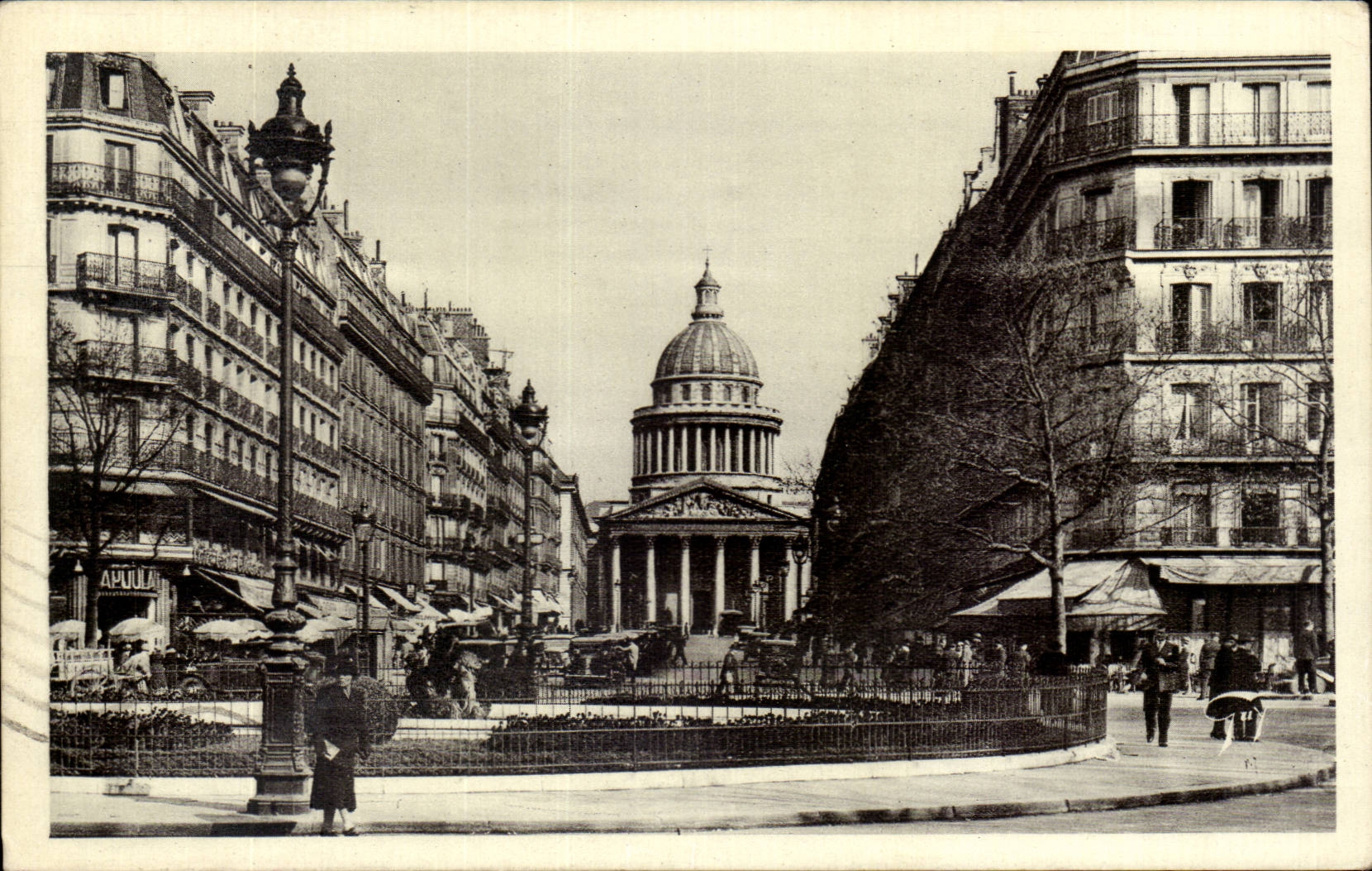 Paris CPA the Pantheon and Rue Soufflot