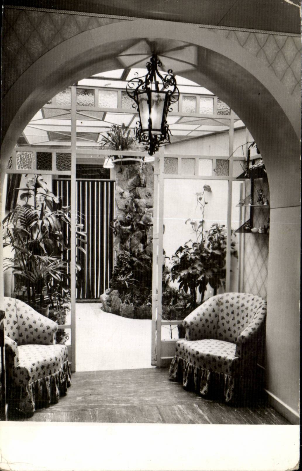 Innenbewegliches des realen Fotos