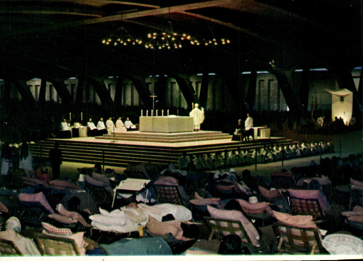 Lourdes CPA the underground basilica StPie X