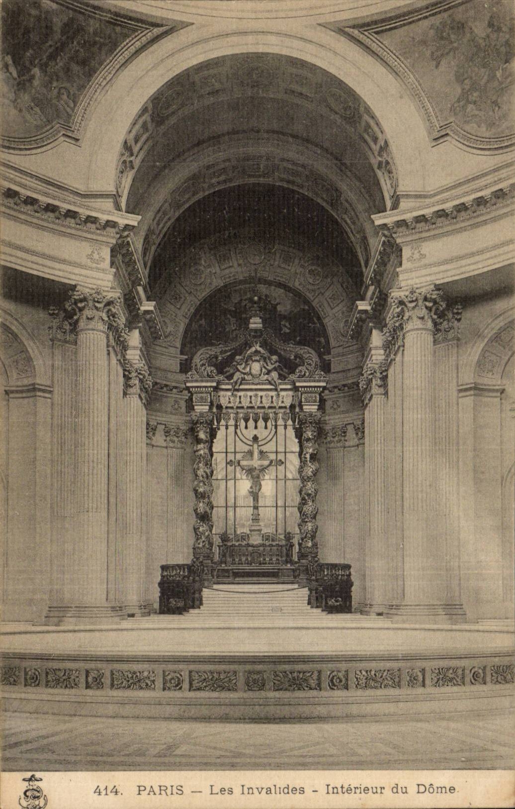 CPA Paris the Invalides Interior one of the dome