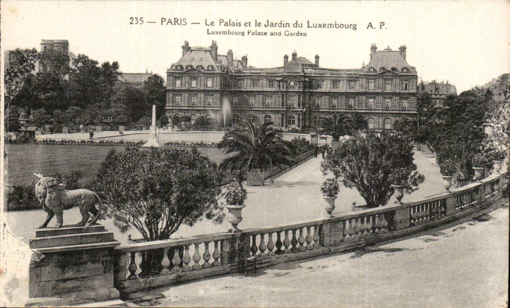 CPA Paris Palate and Garden of Luxembourg Lion