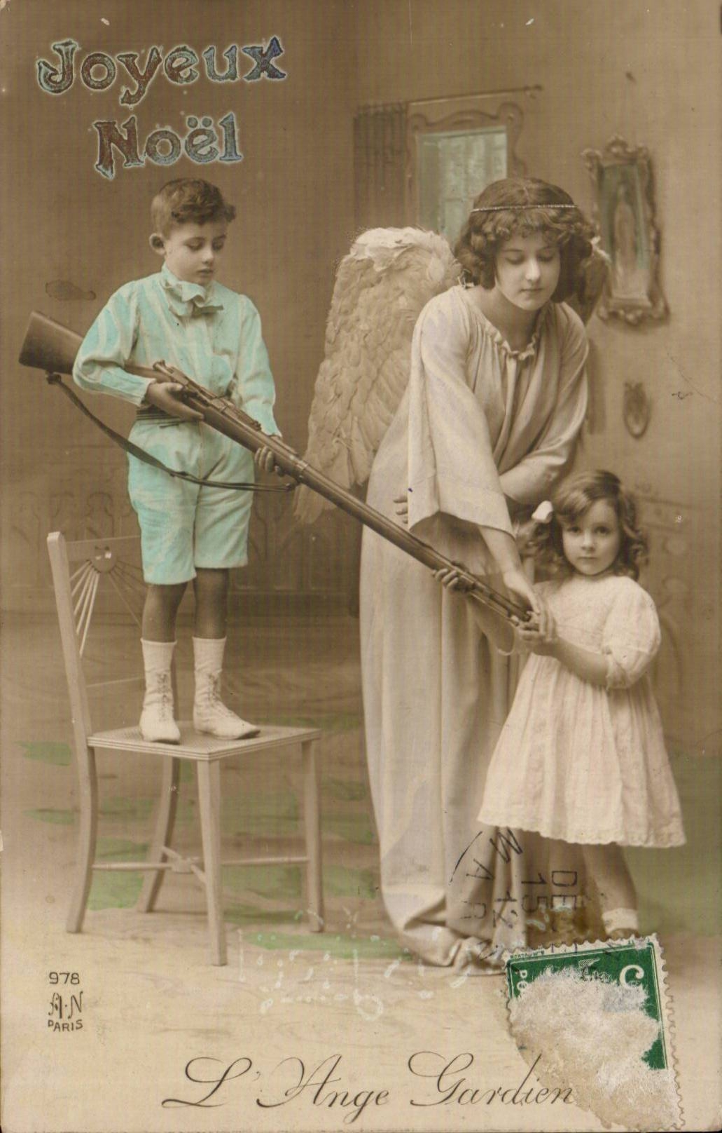 CPA Fantasy Woman Angel angel and children No5el Christmas