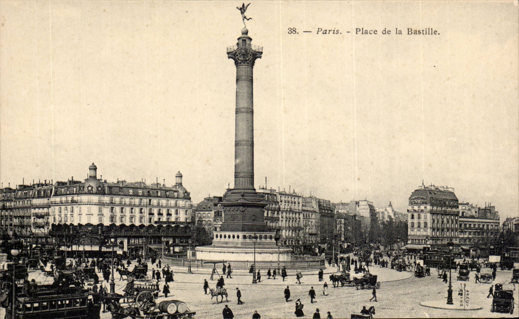 Paris CPA Places Bastille