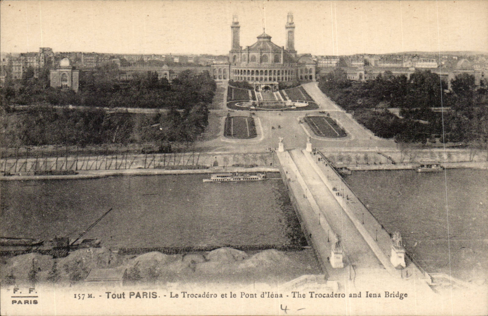 Paris CPA Trocadero and the bridge of Iena