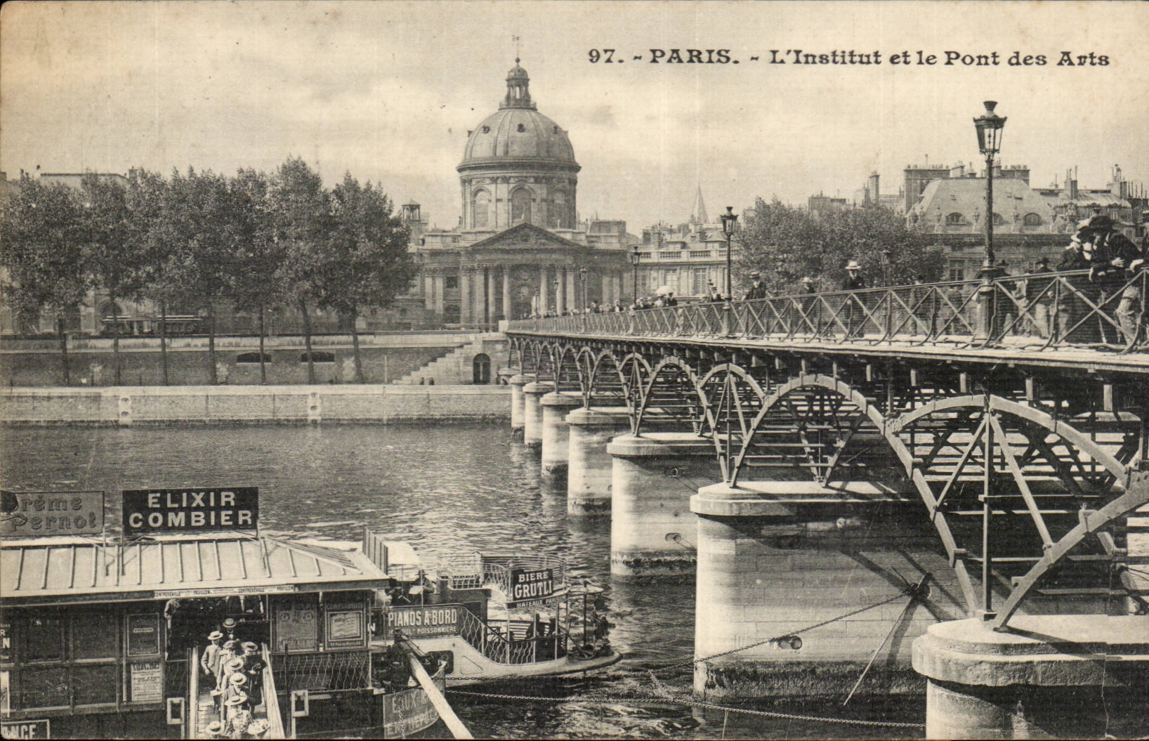 Paris CPA Institute and bridge of Arts