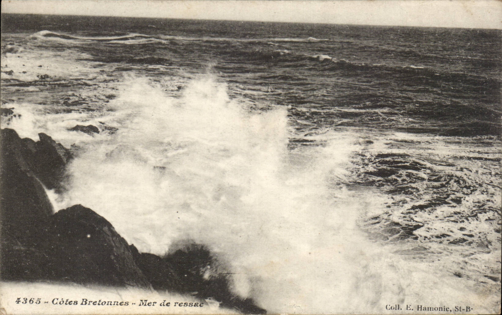 CPA Breton coasts Sea of undertow