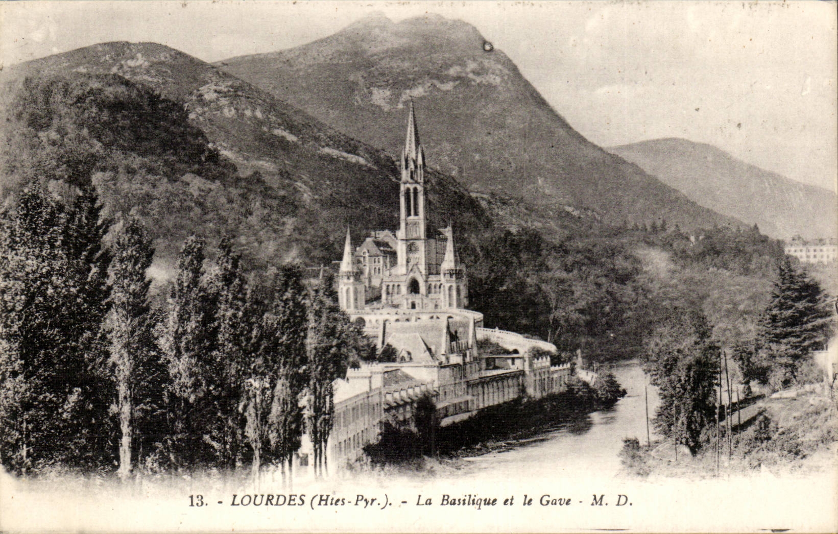 CPA Lourdes the basilica and Gave