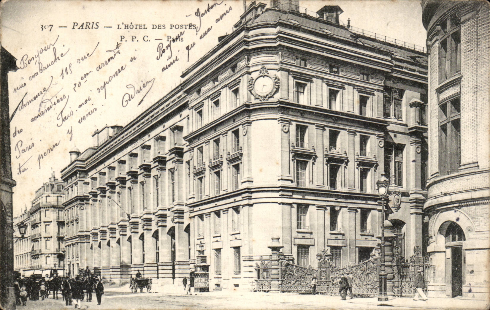 Paris CPA Post office building