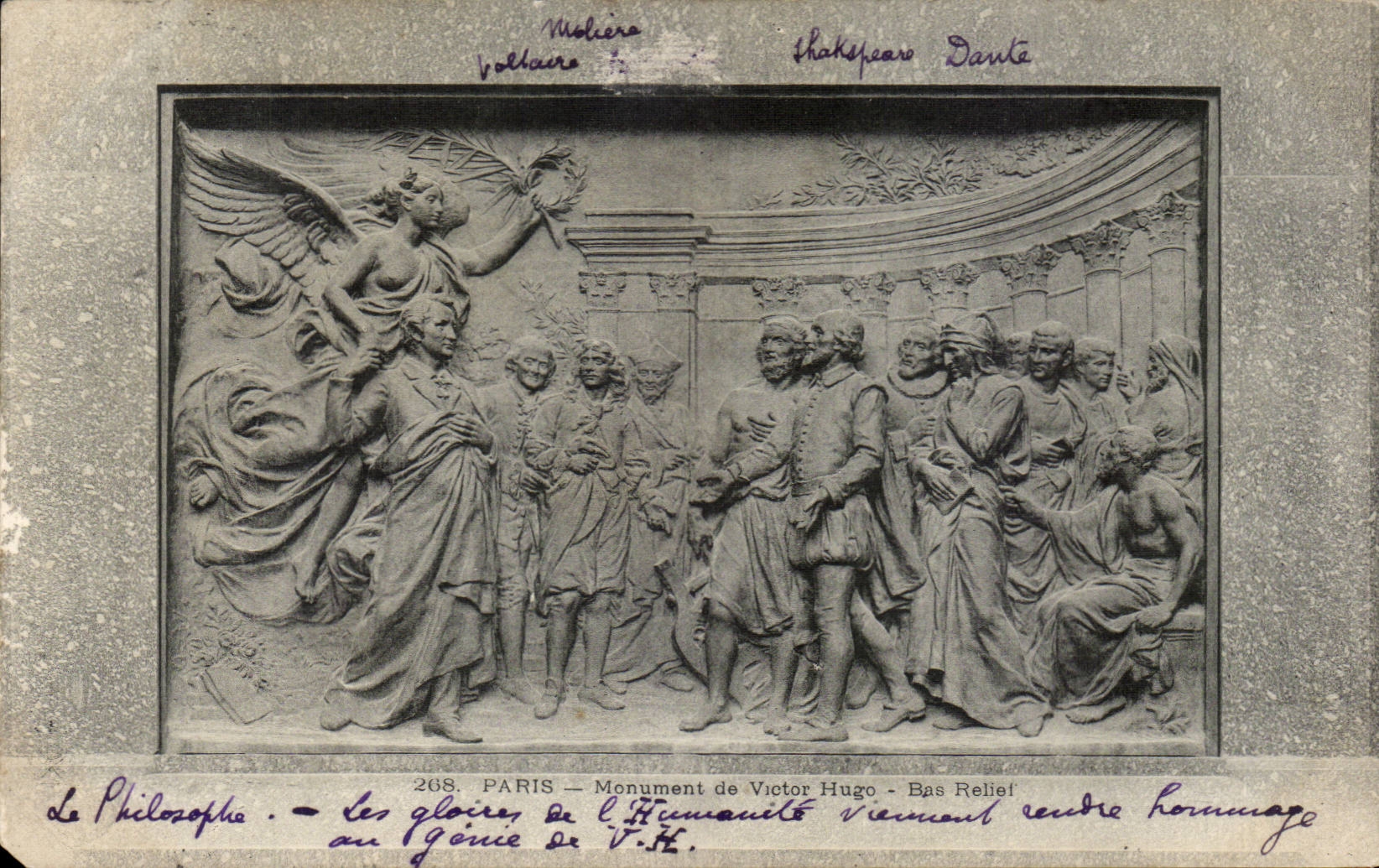Paris cPA Monument de Victor Hugo Bas relief