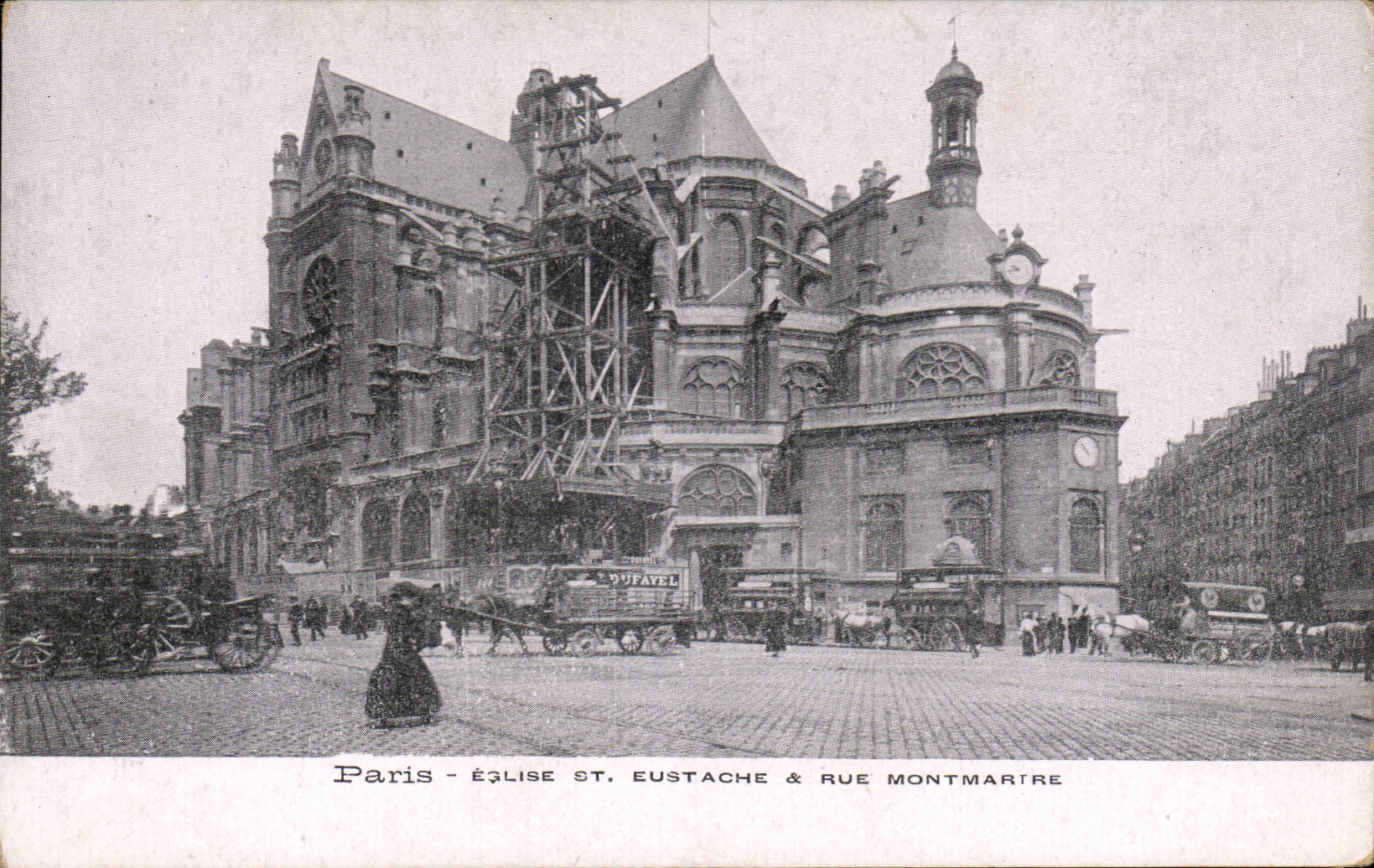 Paris CPA Eglise Ste Eustache et rue montmartre