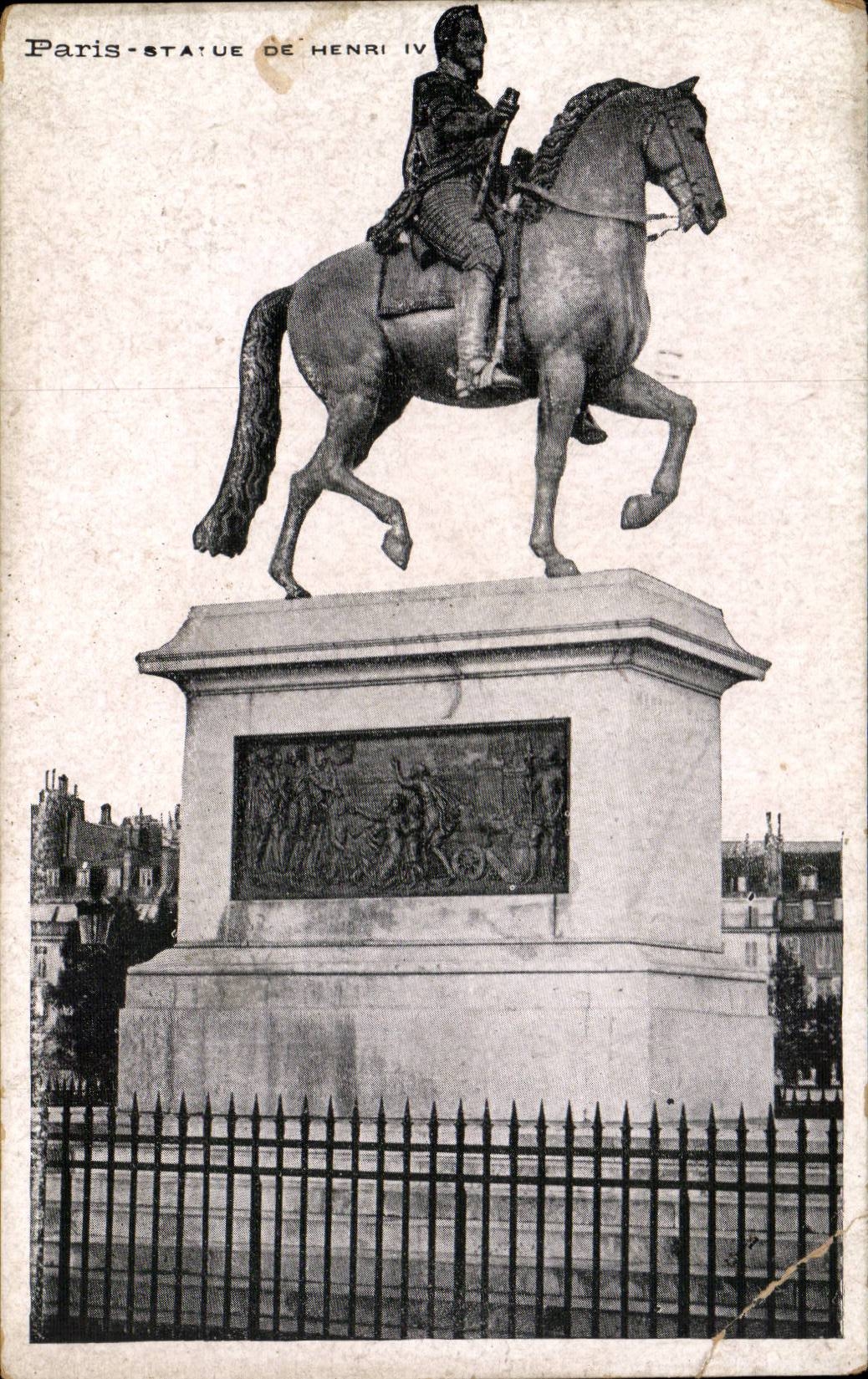 Paris CPA Statue de Henri IV