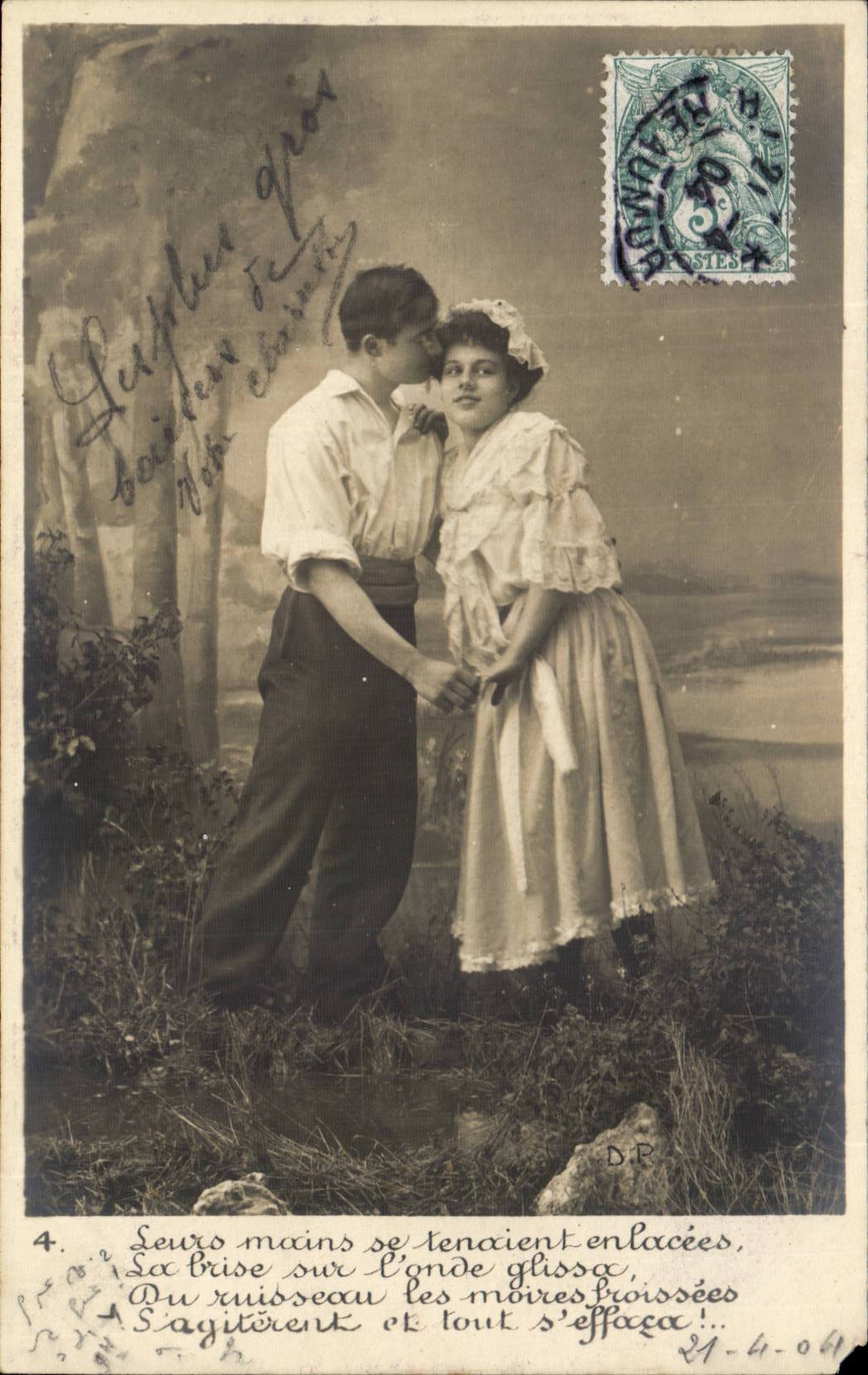 Fantaisie - Couple holding hands CPA 