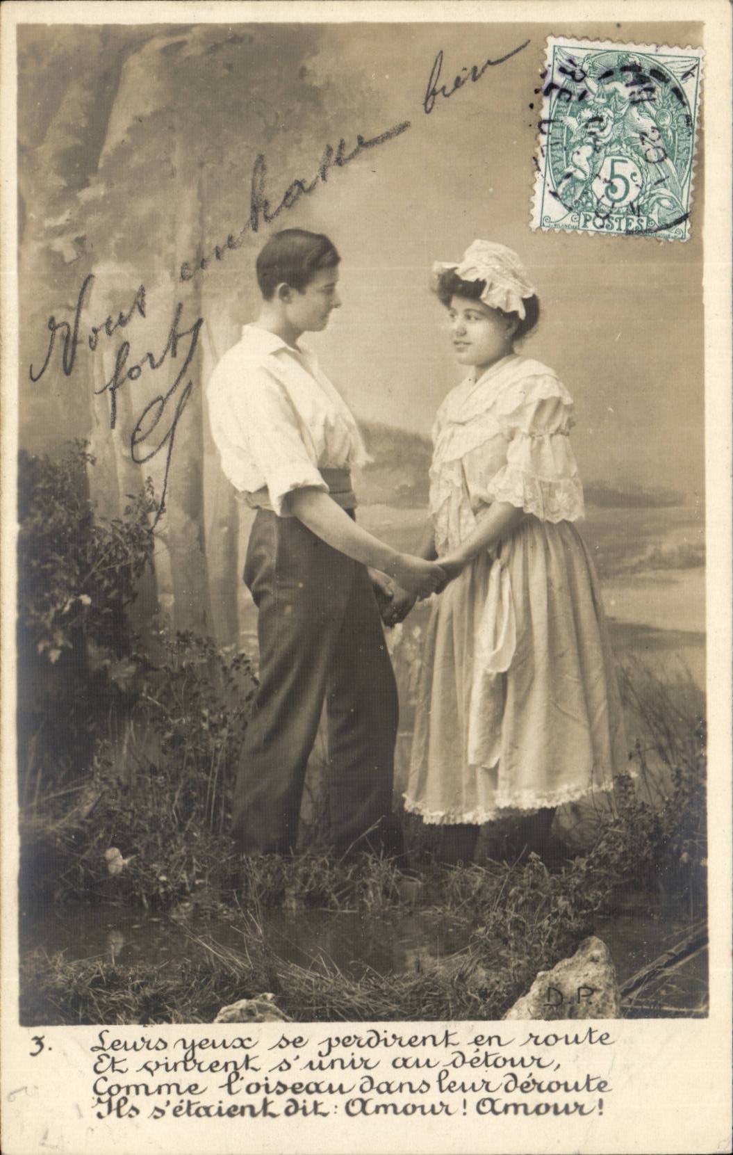 Fantaisie - Couple holding hands CPA 