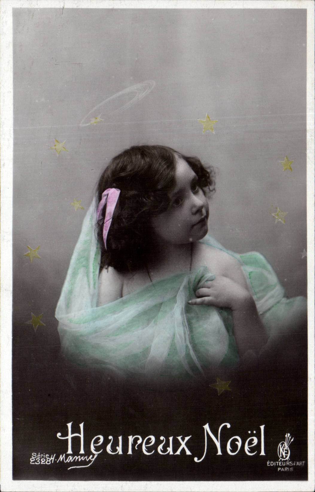 Fantasy - Child - long Little girl with white bows Happy Christmas christmas CPA