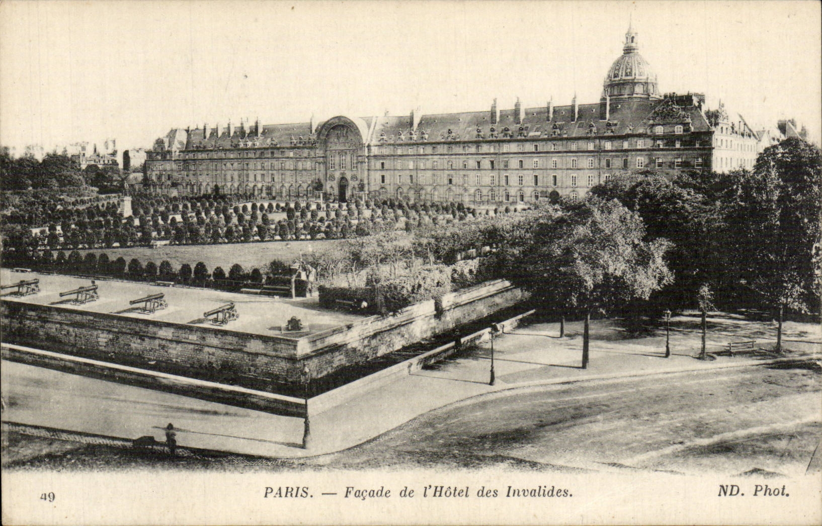 CPA Paris Frontage of the hotel of Invalides