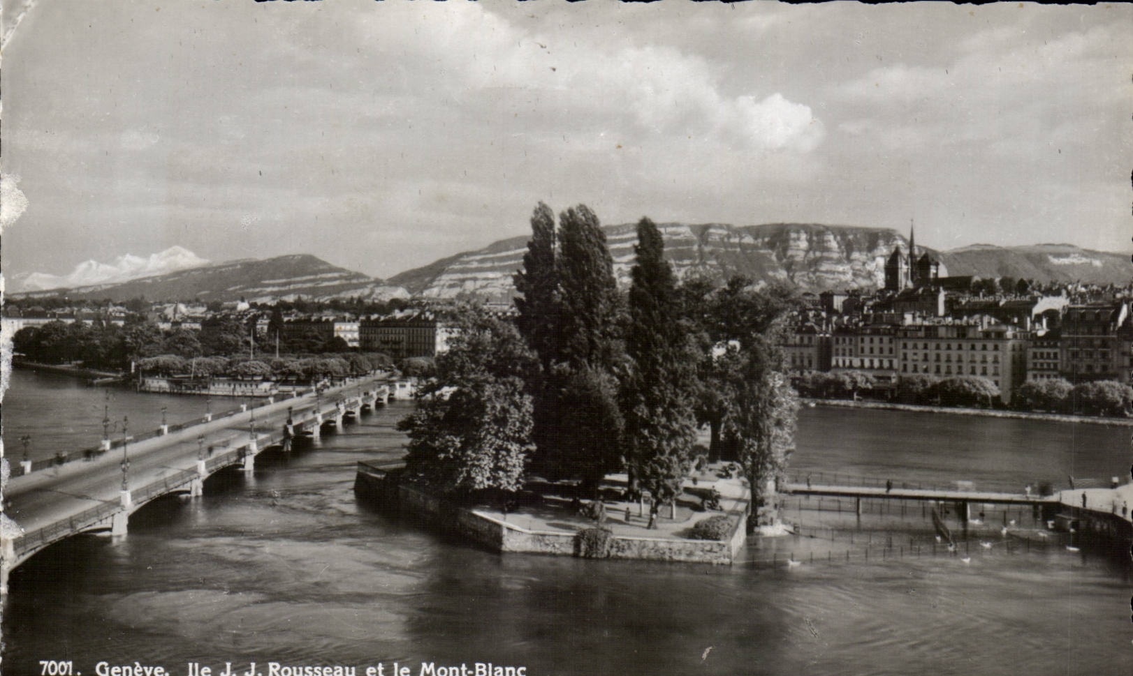 CPSM Geneva Island JJ Rousseau and Mont Blanc