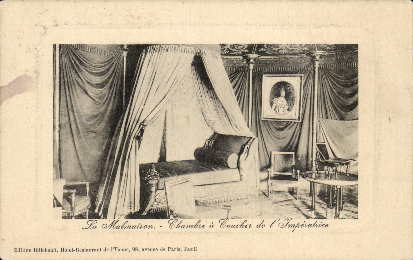 CPA the malmaison Chambre has to sleep of the empress