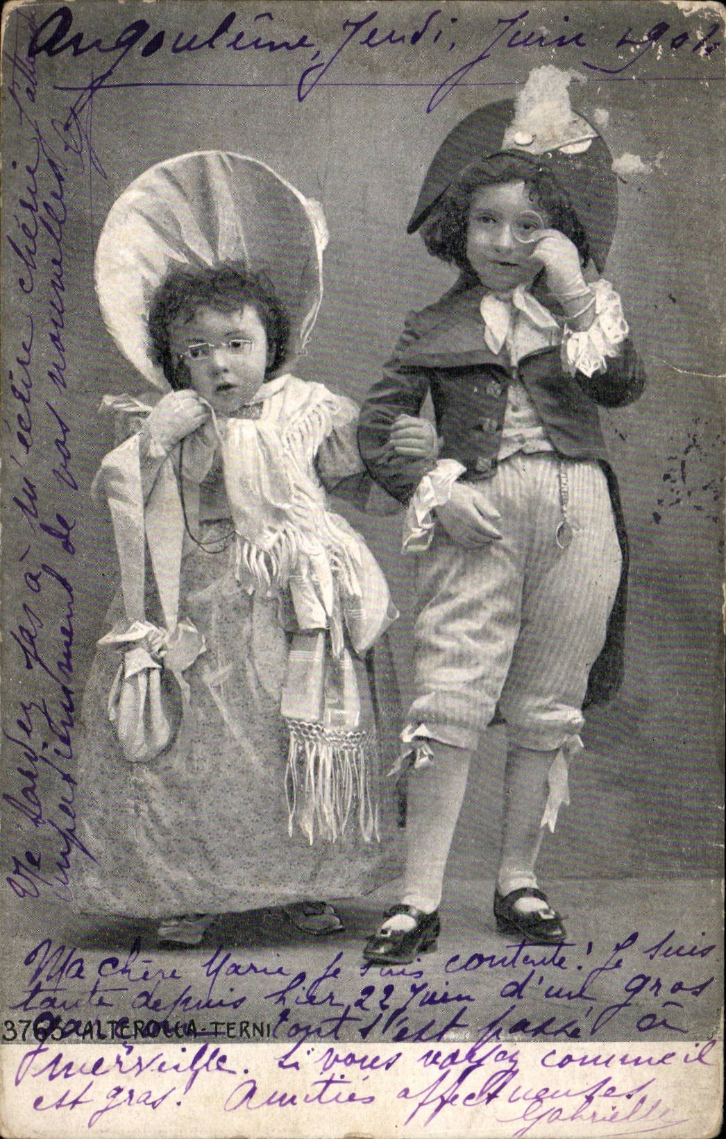 Fantasy - Children - Children in elegant clothing - CPA