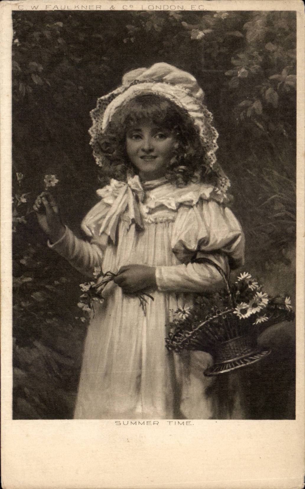 Fantasy - Child - Curly haired little girl - CPA