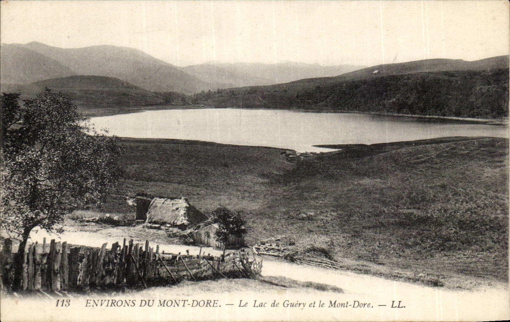 Surroundings of the Mount Gild - the Lake Guery - CPA