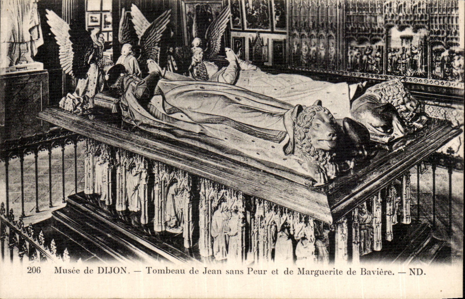 Dijon - Museum - Grab von Jean ohne Furcht und von Ganseblumchen von Bayern - CPA