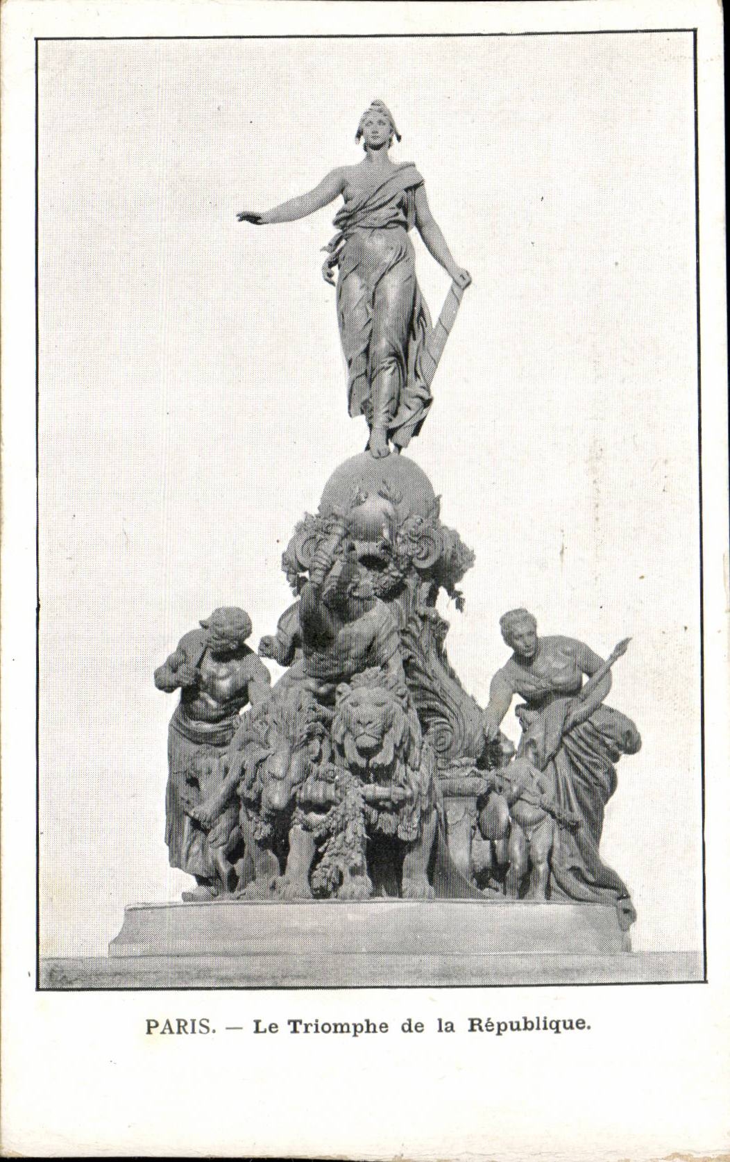 Paris - Le Triomphe de la Republique - CPA