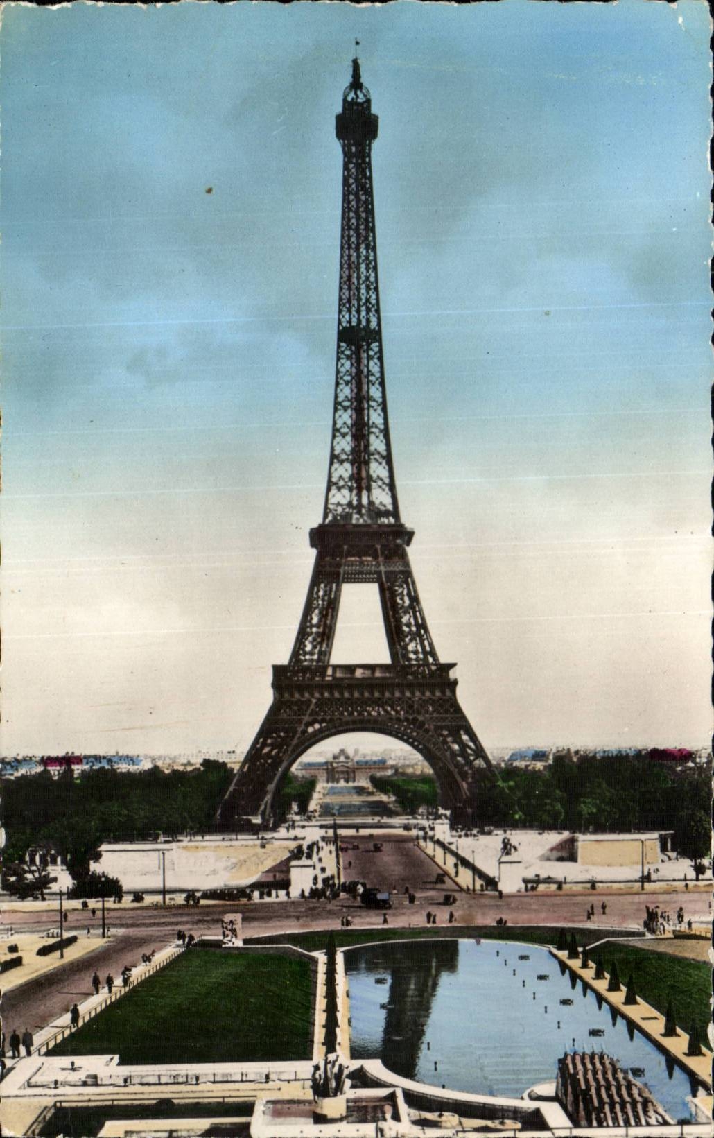 CPA Eiffel Tower