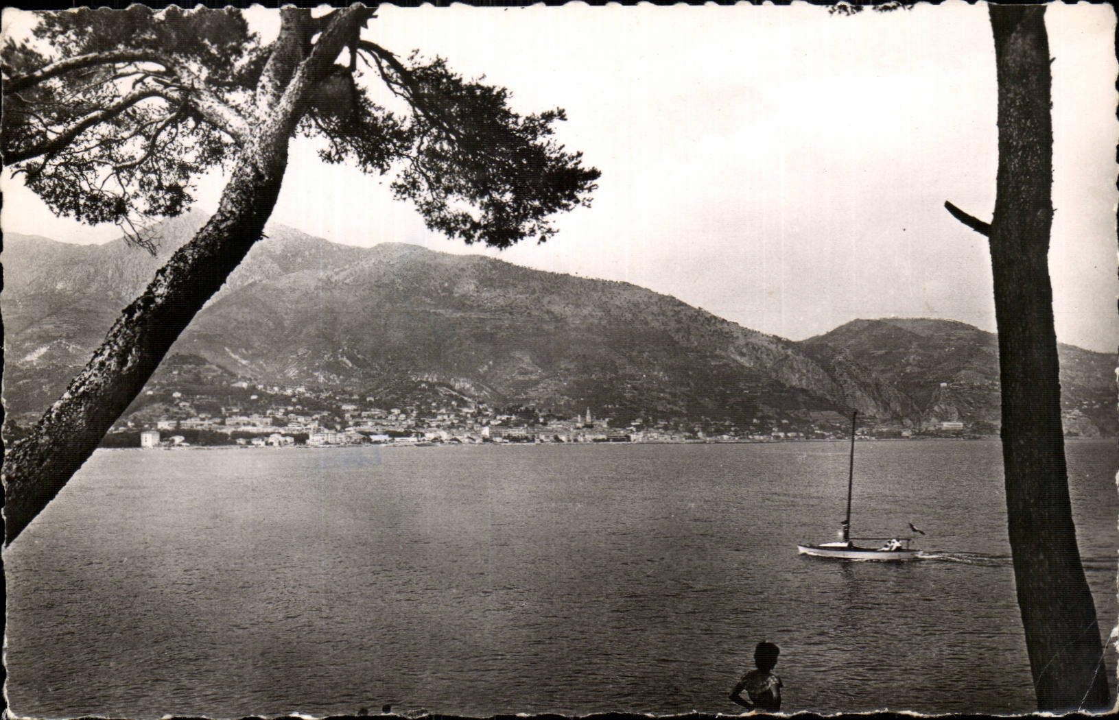MODERN CARD Menton Seen from of the Cape Martin
