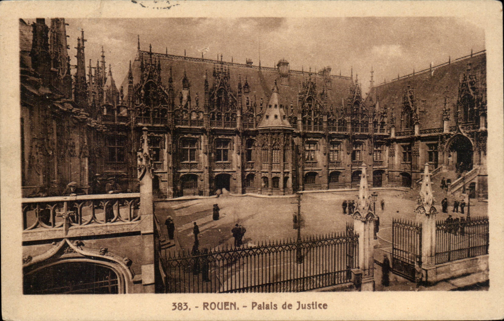 Rouen CPA Law courts