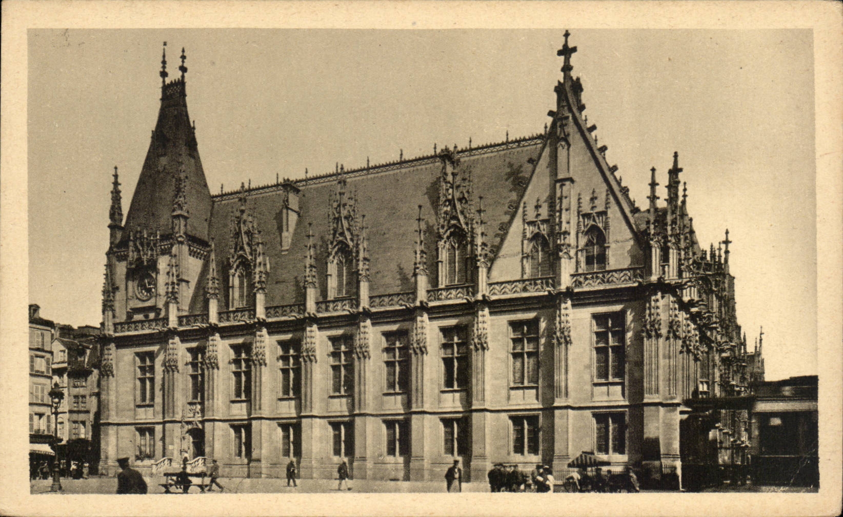 Rouen CPA Law courts Frontage on the place of the Foch Marshal