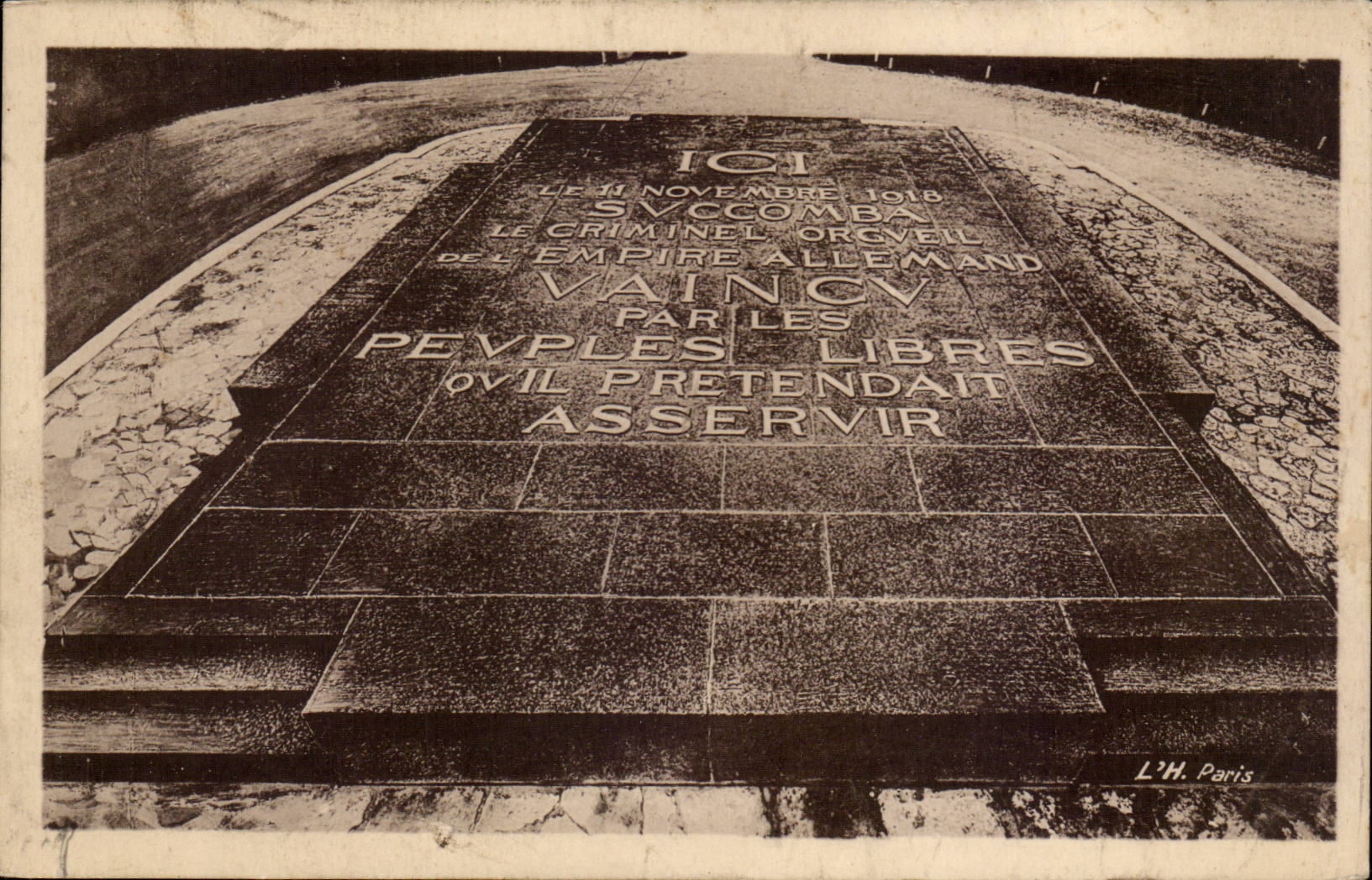 CPA Bohrgerat der Compiegne Reinigung des Waffenstillstands die zentrale Steinplatte