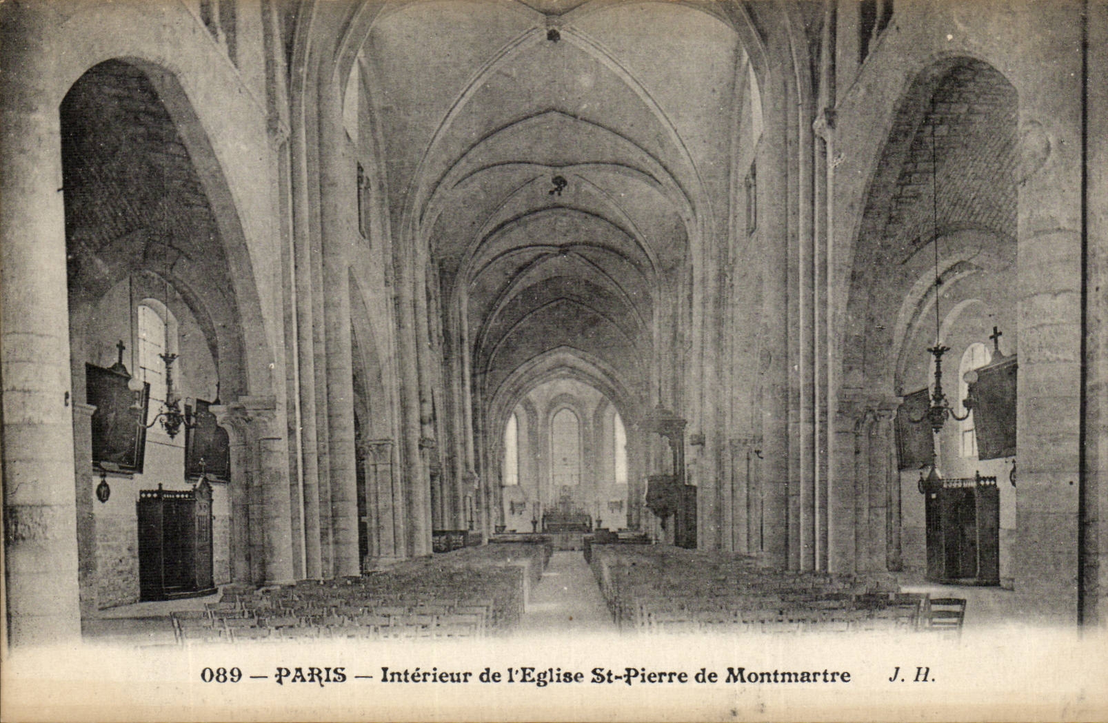 Paris CPA Interieur de l'eglise St pierre de Montmartre