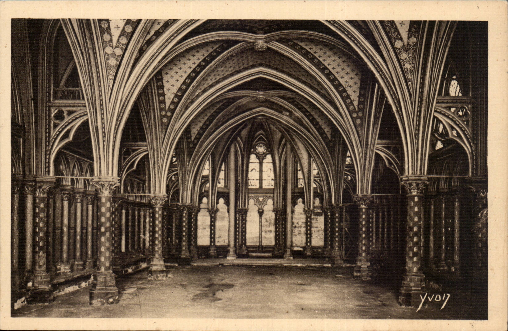 Paris CPA la sainte chapelle 