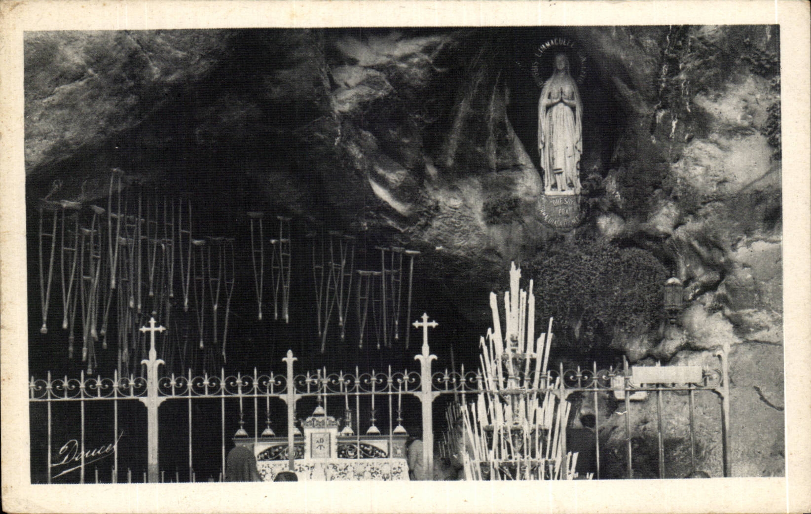 CPA Lourdes miraculous Cave