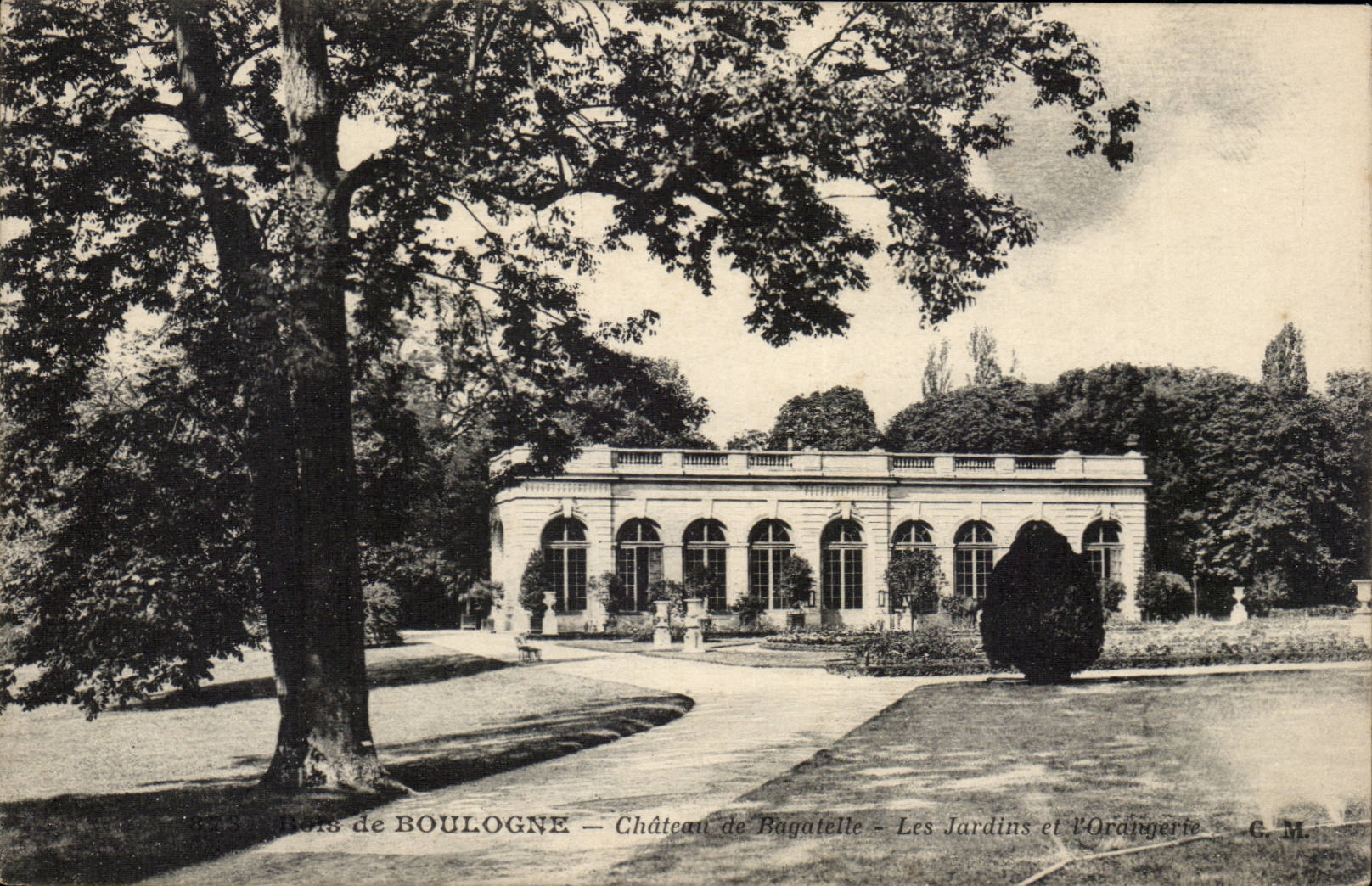 Paris CPA Bois de Boulogne Chateau de Bagatelle Les jardins et l'orangerie