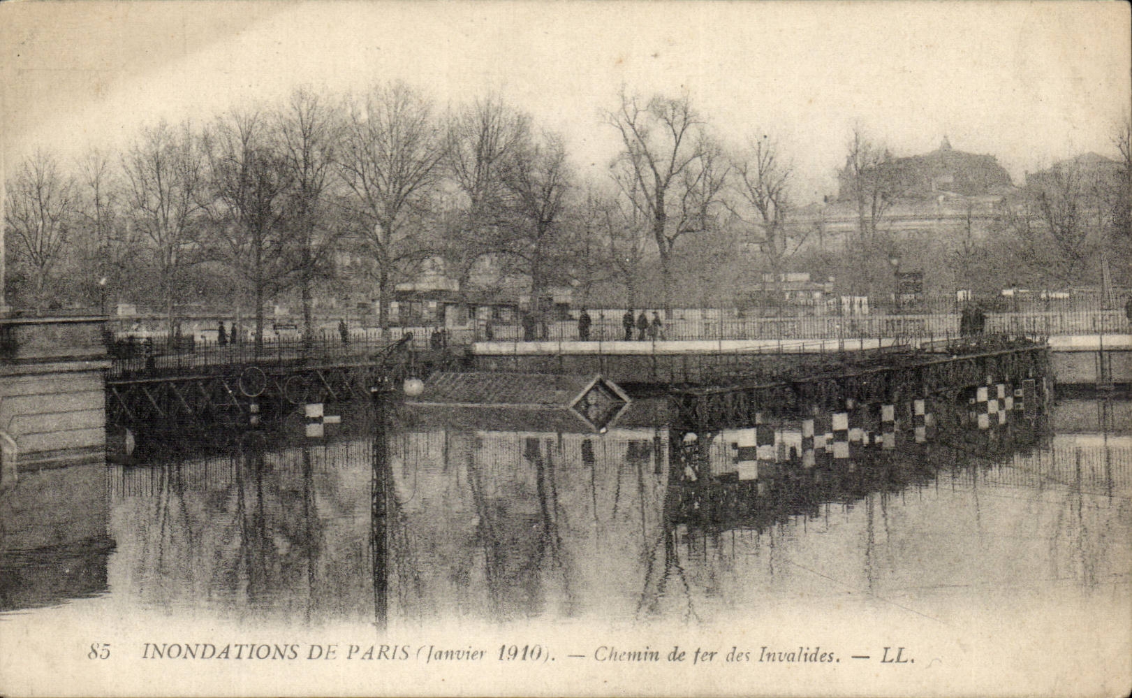 Paris CPA Floods of January 1910 Railroad of Invalides