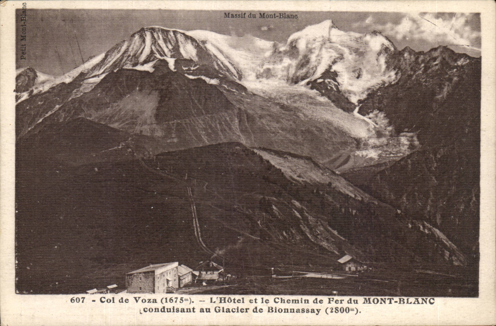 CPA Collar D eVoza the hotel and the railroad of Mont Blanc