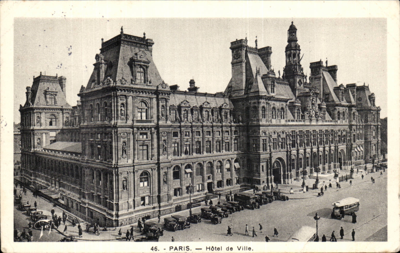 Paris CPA Hotel de ville