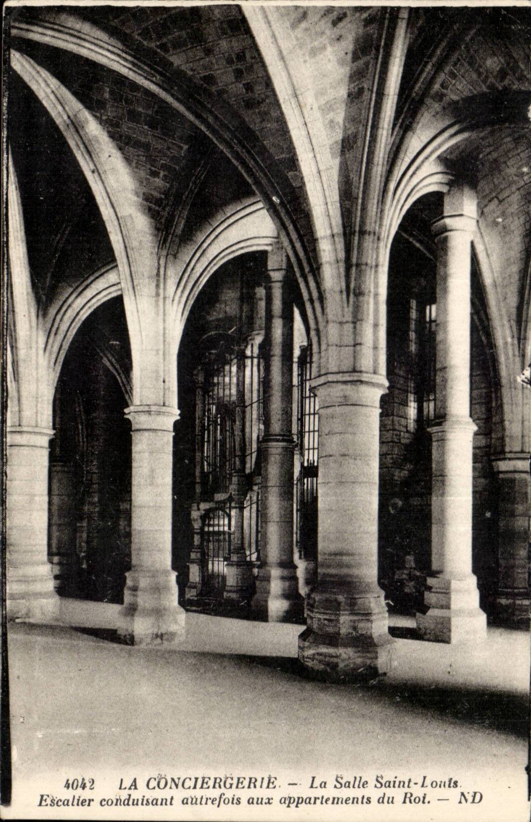 Paris CPA Conciergerie SAlle Saint Louis