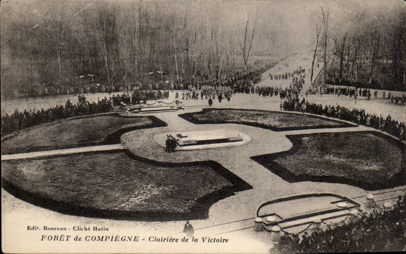 CPA Bohrgerat der Compiegne Reinigung des Sieges