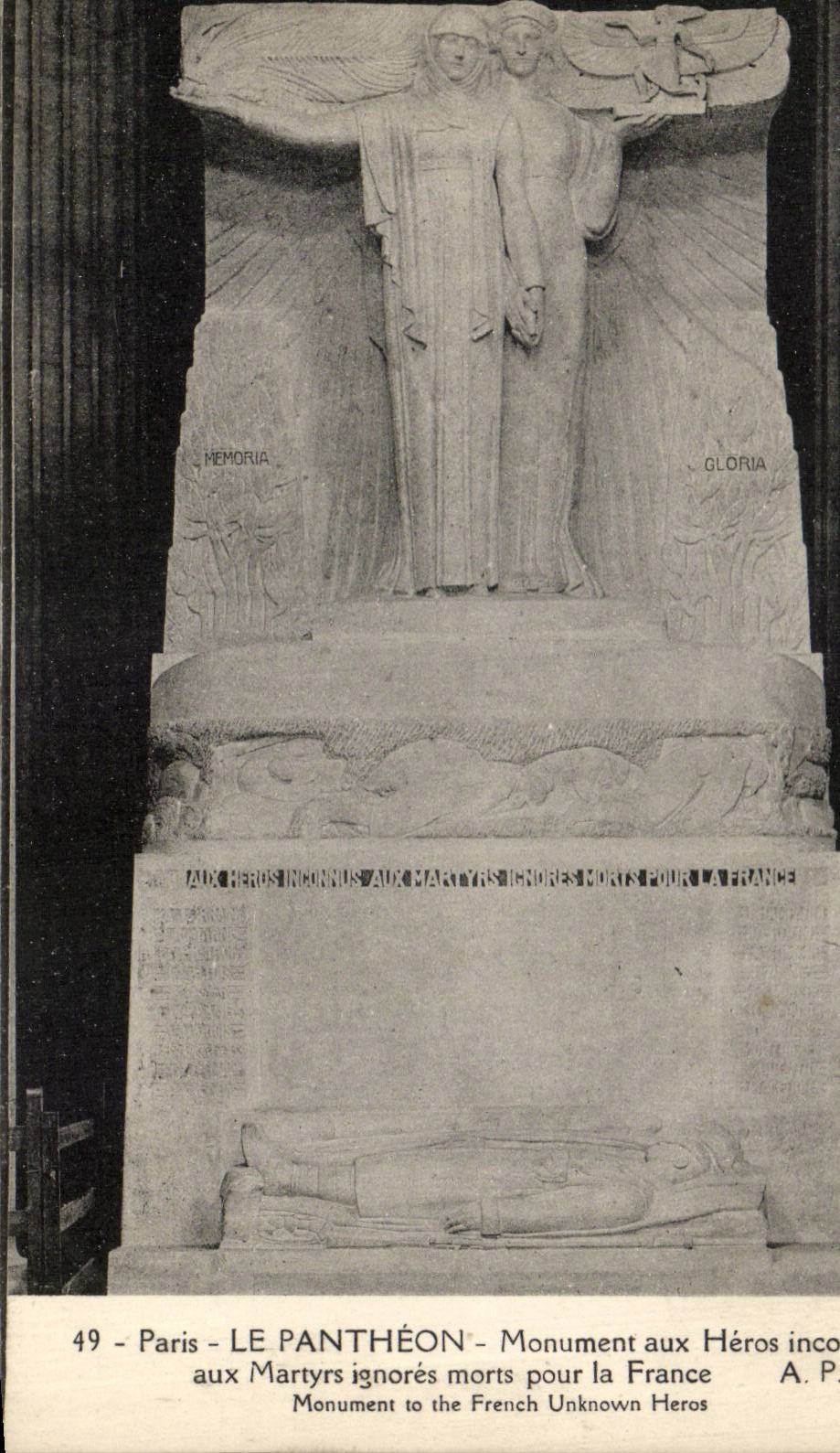 Paris CPA the Pantheon Monument with the geros unknown with the martyrs be unaware of for France