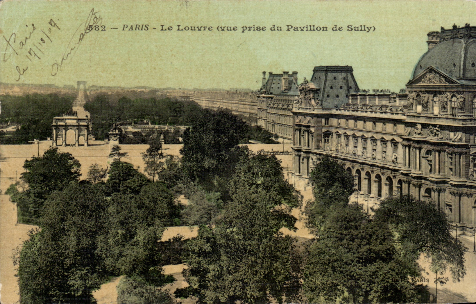 Paris CPA Le Louvre ( vue prise du pavillon de Sully )