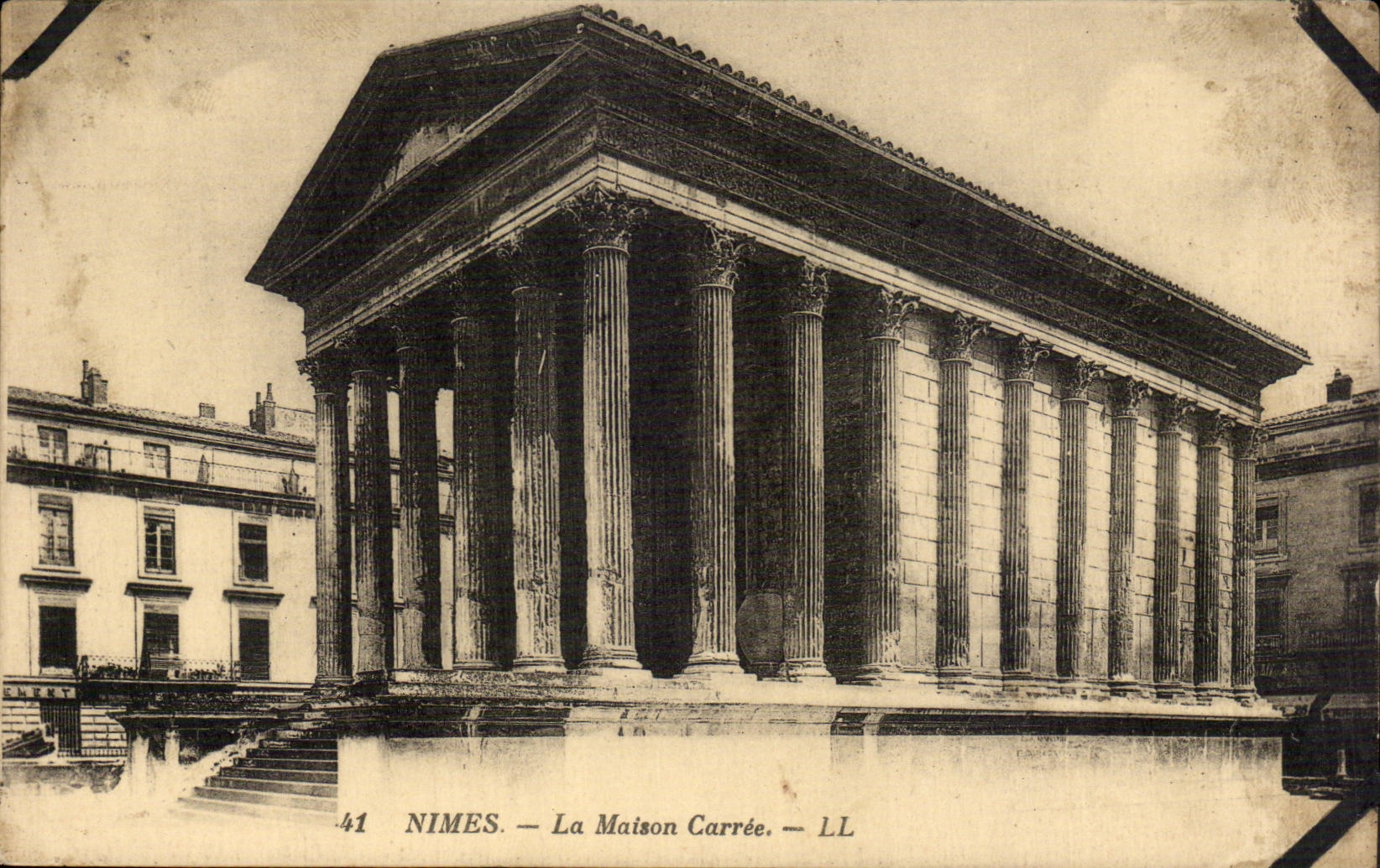 CPA Nimes das quadratische Haus