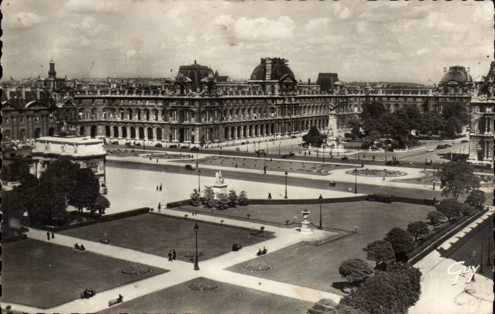 Paris - 1 - Perspective sur le Louvre - Carrousel - CPA