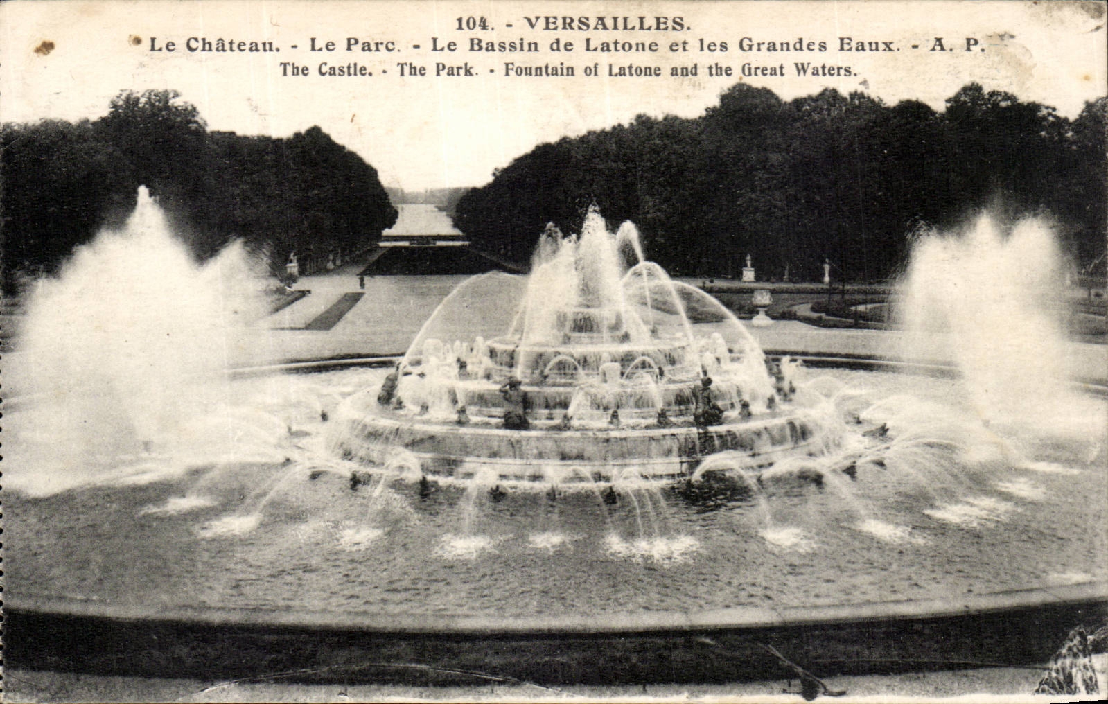 Versailles - the Castle - the Park - the Basin of Latone and Large Water - CPA