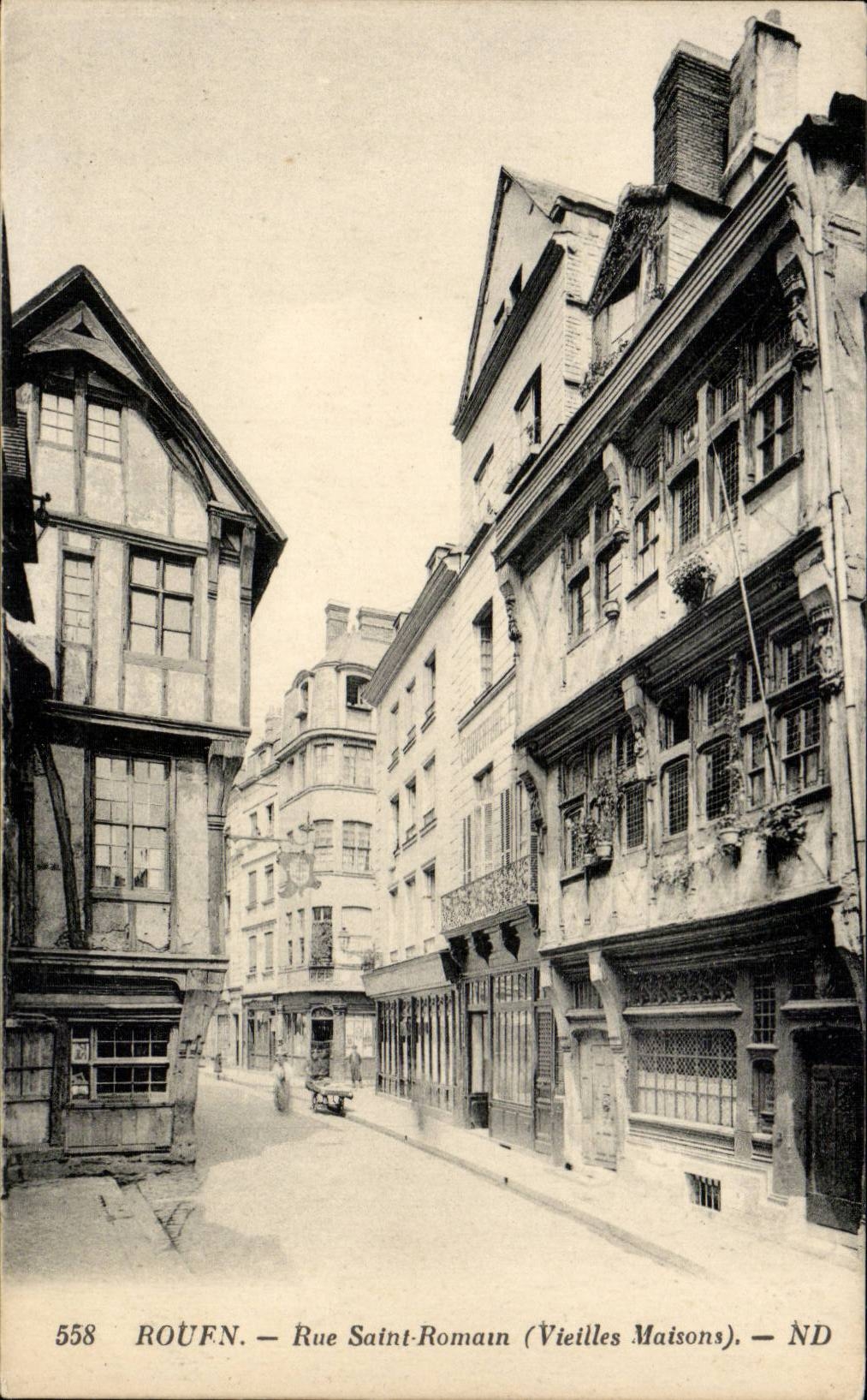 Rouen - Street Saint Romain - Old women Houses - CPA