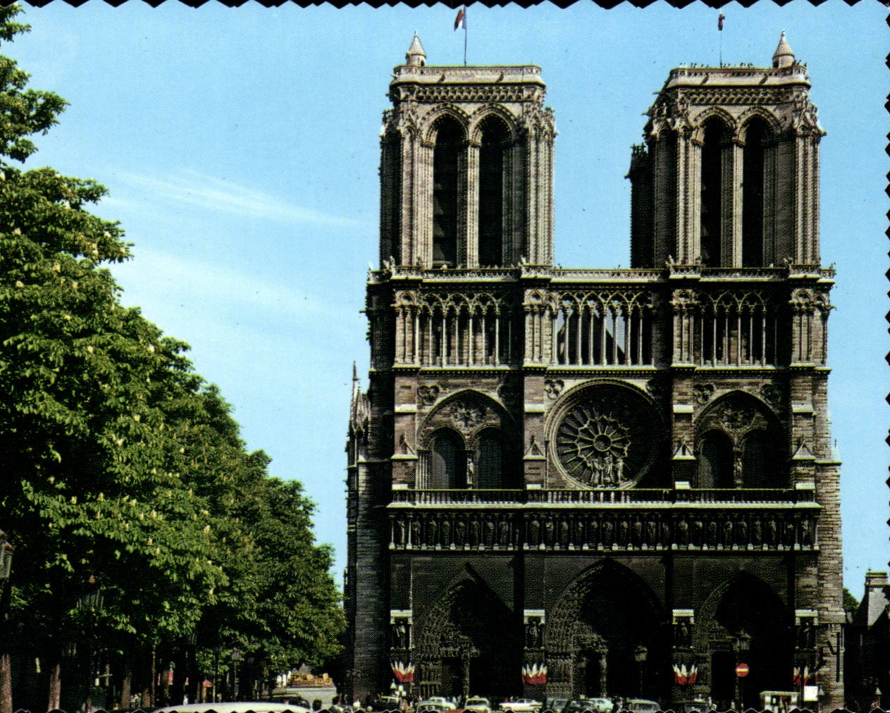 Paris - 4 - Notre Dame - CPA 