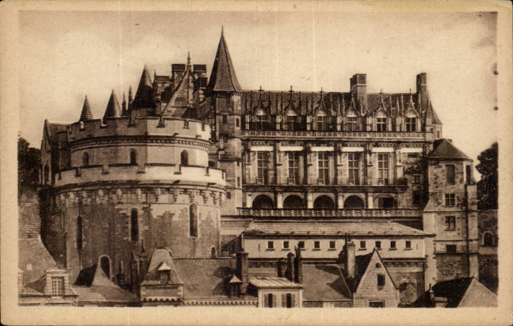 CPA Amboise Le chateau